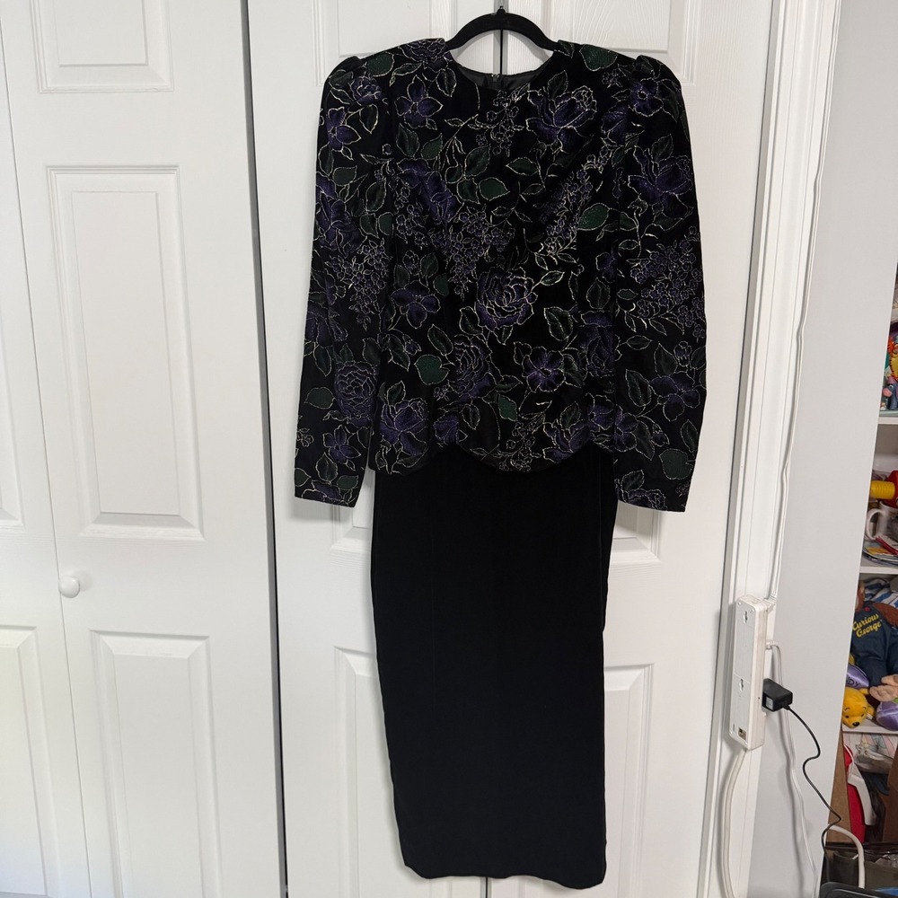 Scott McClintock Talbots Vintage Floral Velvet Metallic Peplum Midi Dress 4